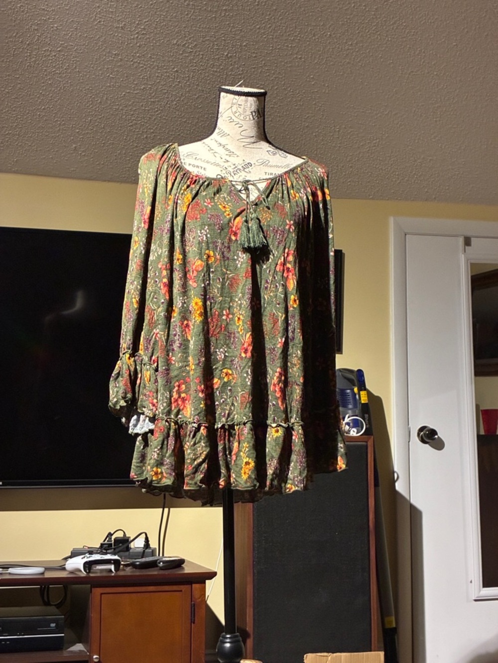 Boho Floral Peasant Top - Olive Green